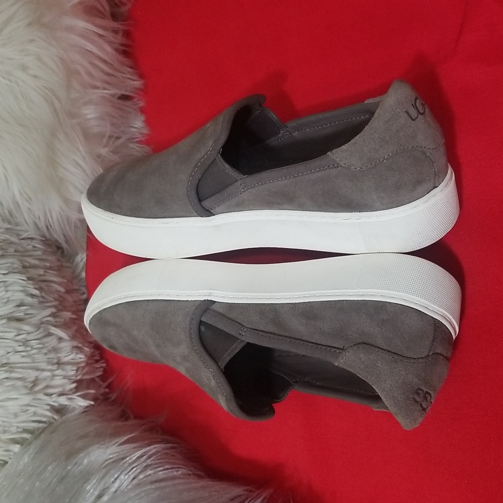 UGG Women's Gray Slip-On Suede Athletic Sneakers - Picture 7 of 11